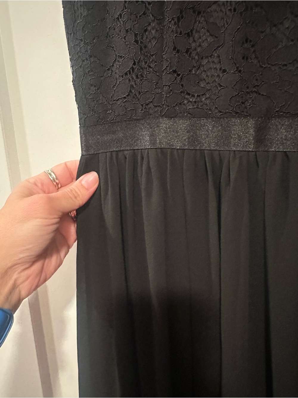 Miusol Black Lace & Chiffon Maxi Dress - Picture 4 of 6